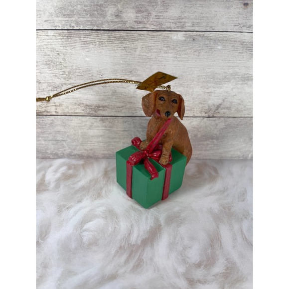Danbury Mint Delightful Dachshunds Christmas Ornament All Wrapped Up - Picture 2 of 5